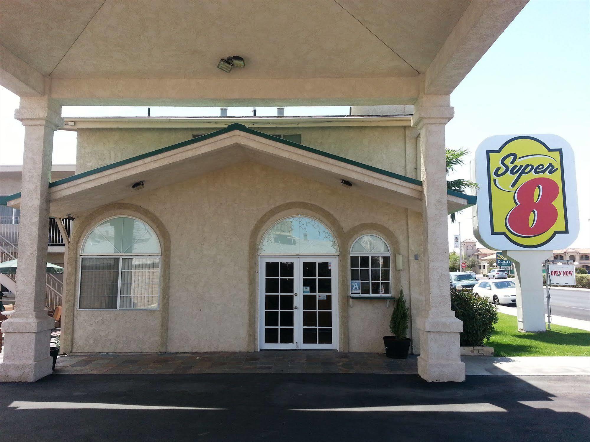 Motel Super 8 By Wyndham Ridgecrest Exterior foto